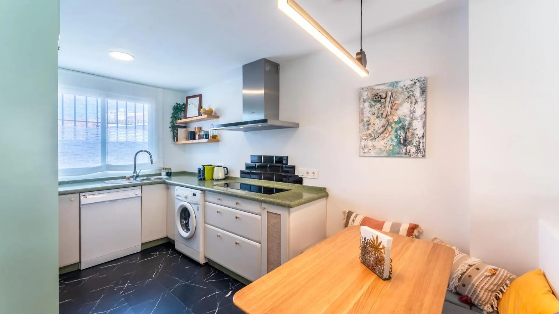 Vb Torrequebrada Townhome 3Br Near The Sea Бенальмадена 0*,  Испания